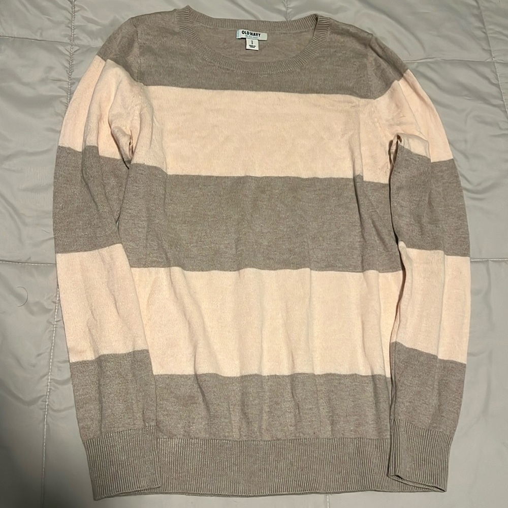 Old Navy Sweater